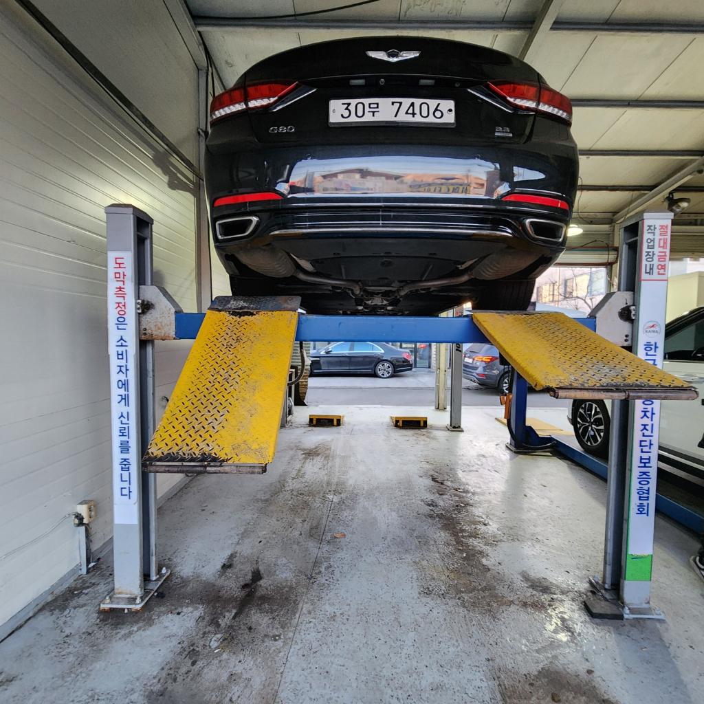 Genesis G80 2018 — inspection photo 2