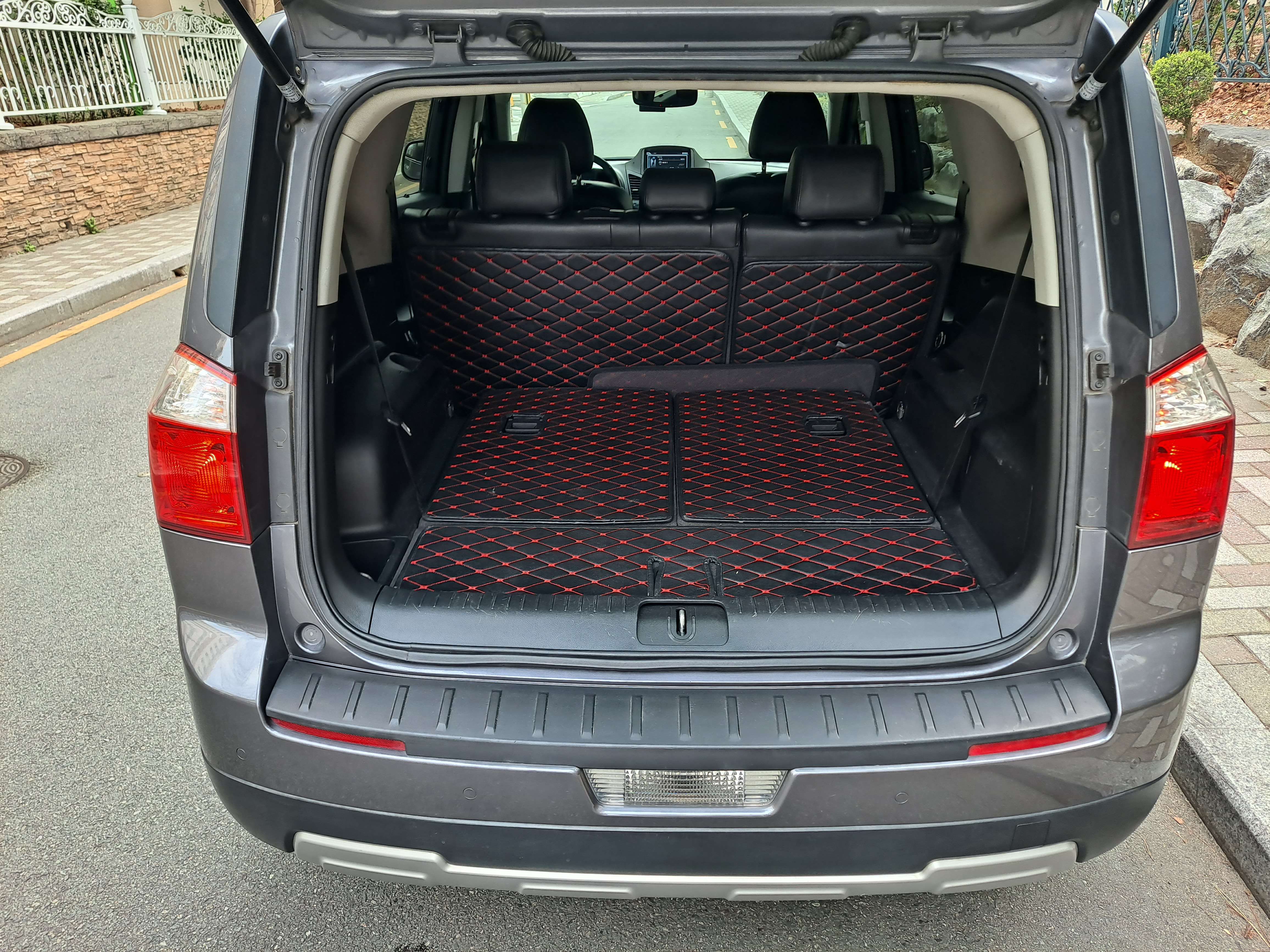 Chevrolet Korea Orlando 2012 — inspection photo 2