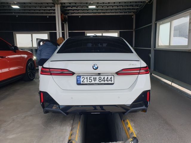 BMW 5-Series 2024 — inspection photo 2
