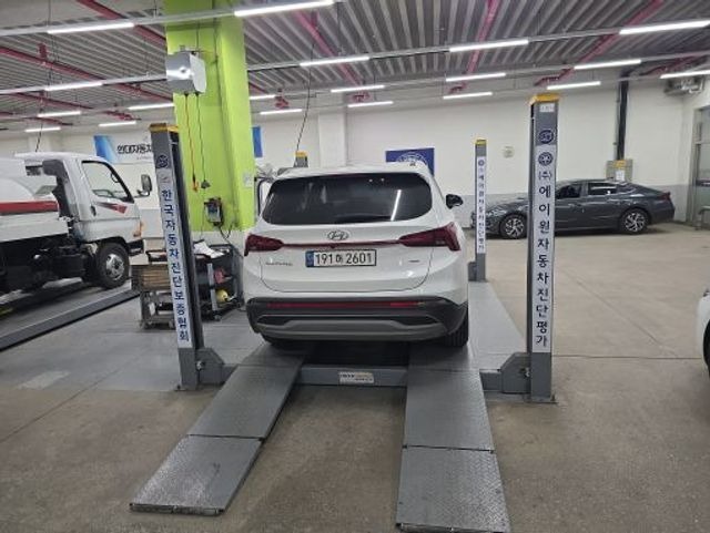 Hyundai Santafe 2022 — inspection photo 2