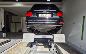 Bentley Bentayga 2018 — inspection photo 2