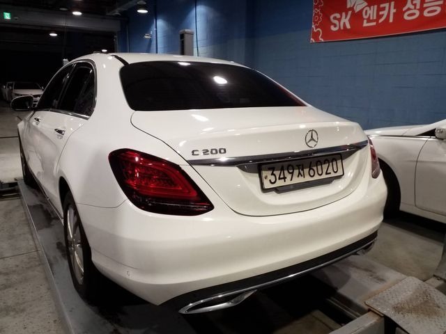 Mercedes-Benz C-Class 2020 — inspection photo 2