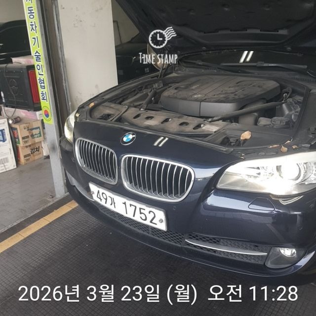 BMW 5-Series 2011 — inspection photo 1