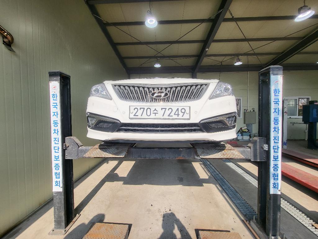 Hyundai Grandeur 2016 — inspection photo 1