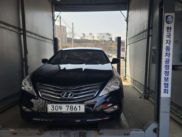Hyundai Grandeur 2012 — inspection photo 1