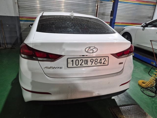 Hyundai AVANTE 2017 — inspection photo 2