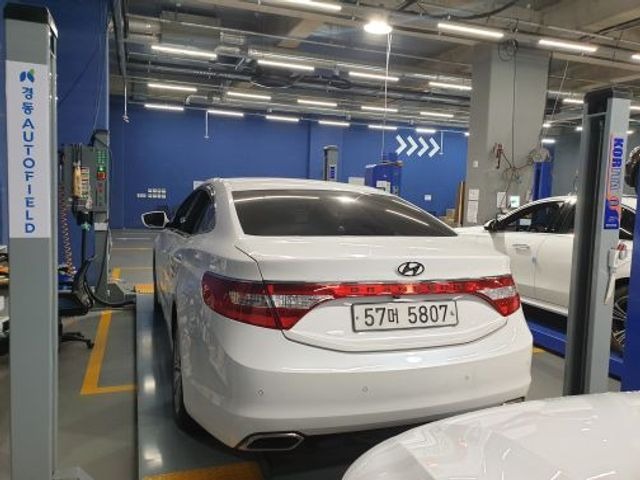 Hyundai Grandeur 2015 — inspection photo 2