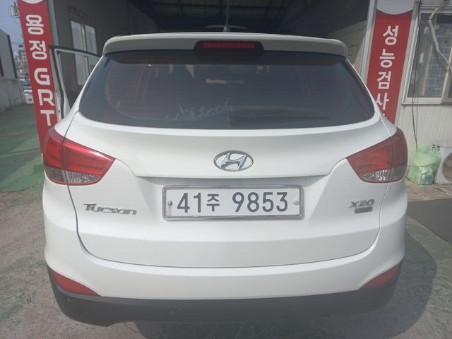 Hyundai Tucson 2011 — inspection photo 2
