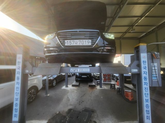 Genesis EQ900 2017 — inspection photo 1