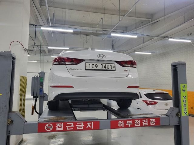 Hyundai AVANTE 2016 — inspection photo 2