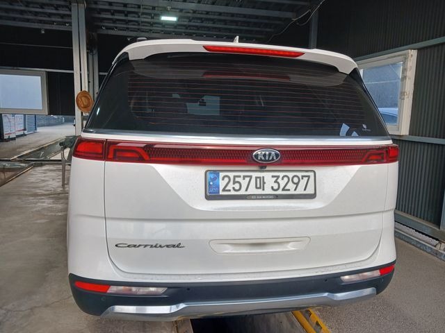 Kia Canival 2021 — inspection photo 2