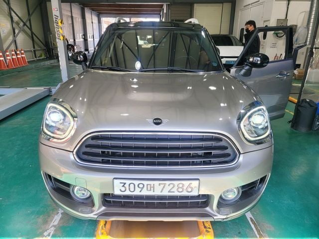 Mini Countryman 2020 — inspection photo 1