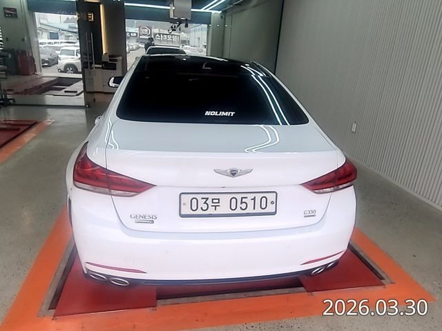 Hyundai Genesis 2016 — inspection photo 2
