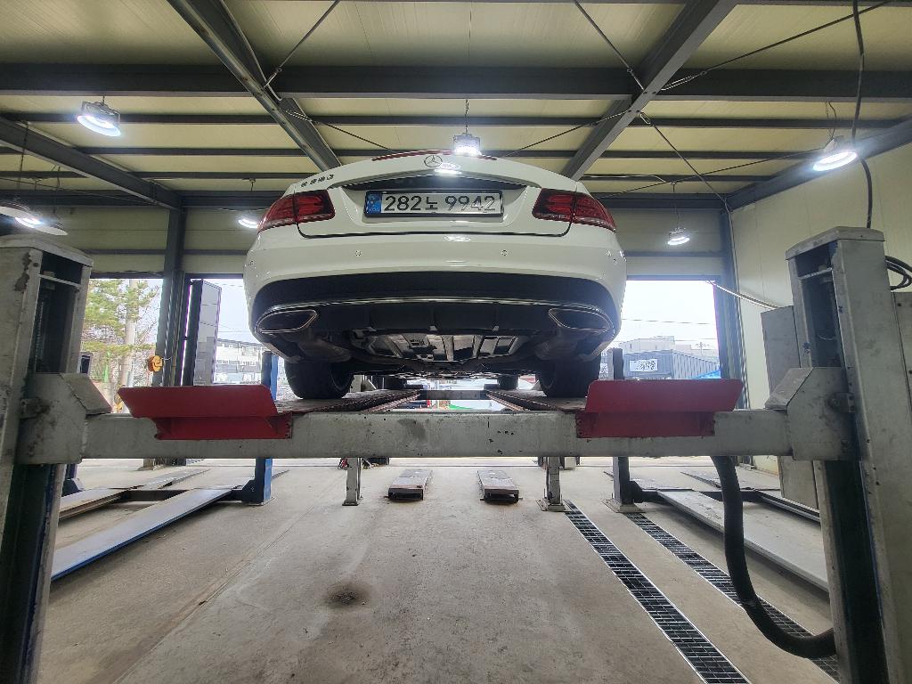 Mercedes-Benz E-Class 2014 — inspection photo 2