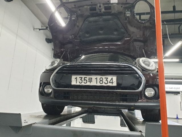 Mini Clubman 2018 — inspection photo 1