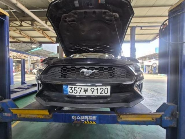Ford Mustang 2022 — inspection photo 1
