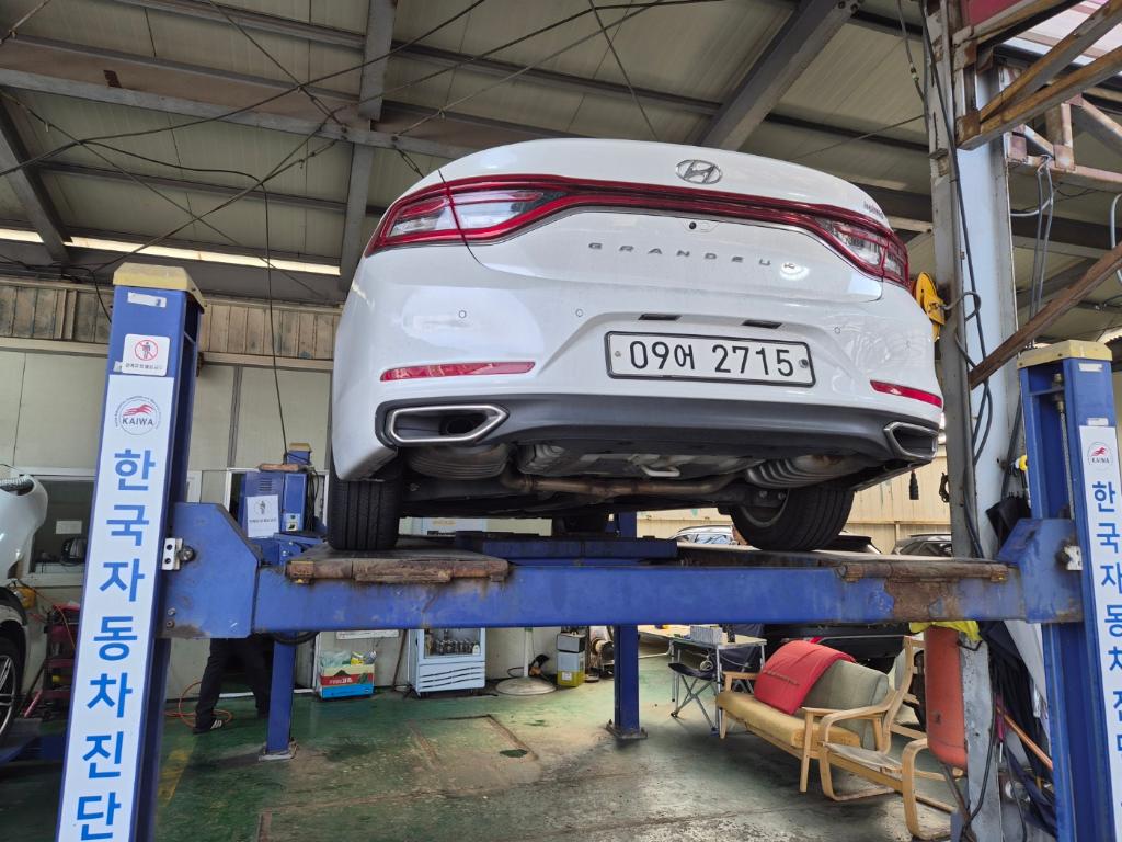 Hyundai Grandeur 2018 — inspection photo 2
