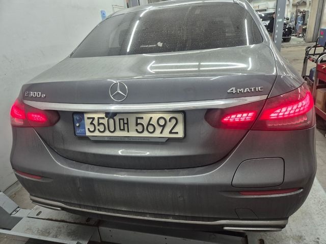 Mercedes-Benz E-Class 2021 — inspection photo 2