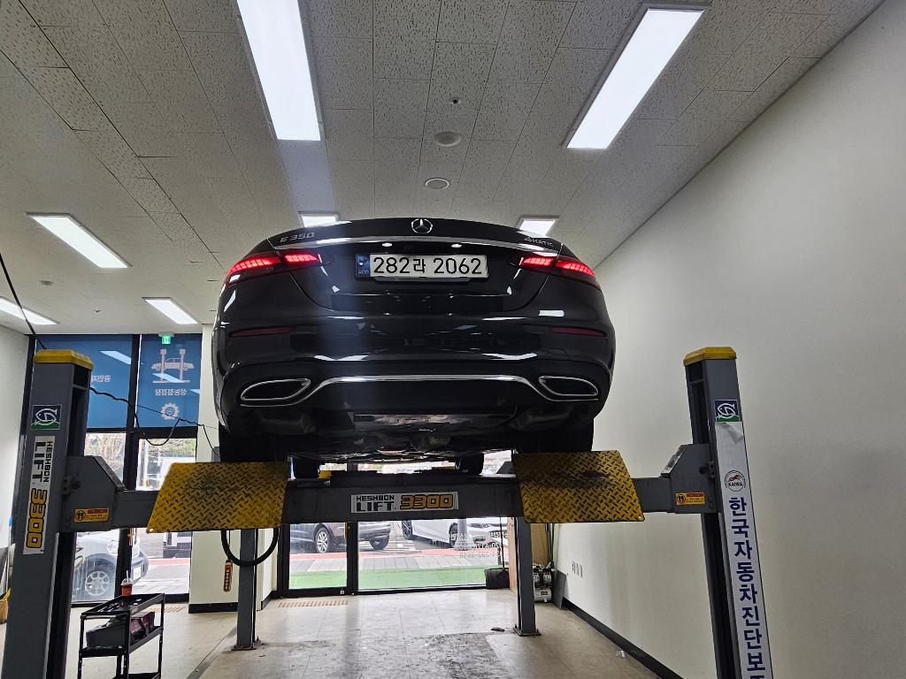 Mercedes-Benz E-Class 2021 — inspection photo 2