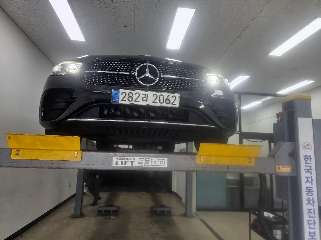 Mercedes-Benz E-Class 2021 — inspection photo 1