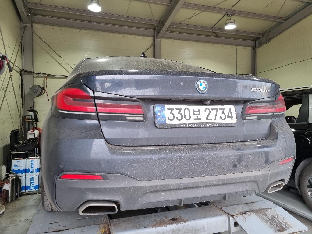 BMW 5-Series 2022 — inspection photo 2
