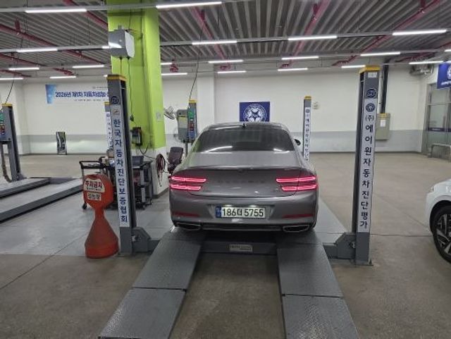 Genesis G80 2023 — inspection photo 2