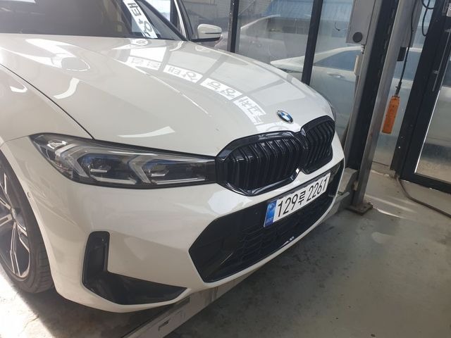 BMW 3-Series 2023 — inspection photo 1