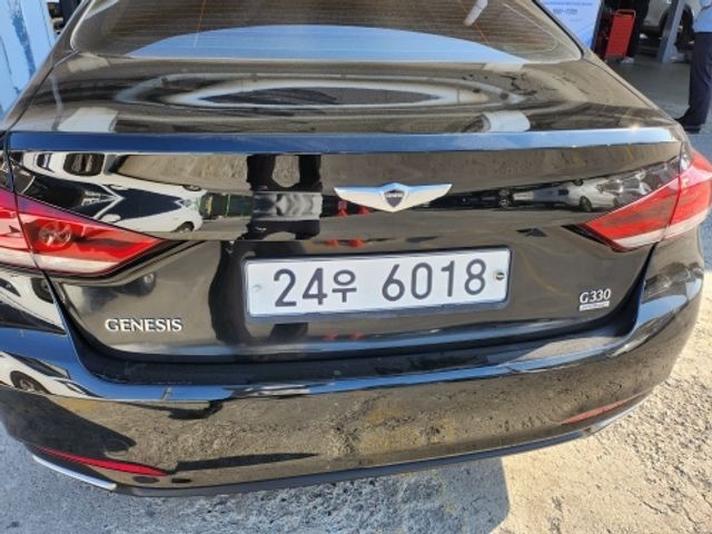 Hyundai Genesis 2015 — inspection photo 2