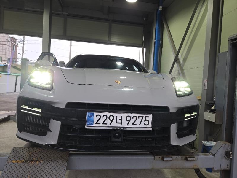 Porsche Panamera 2025 — inspection photo 1