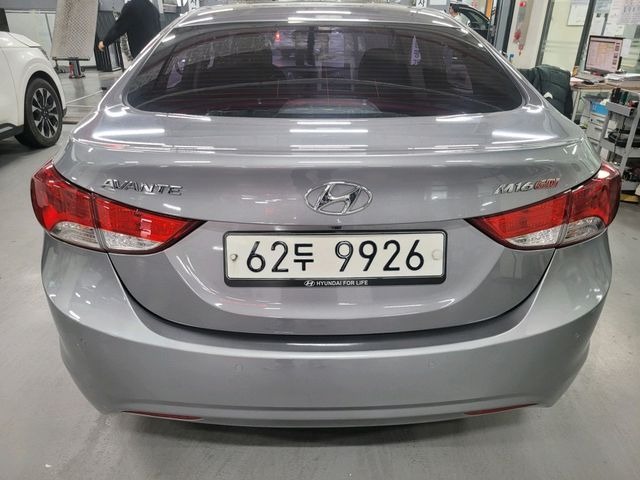 Hyundai AVANTE 2012 — inspection photo 2