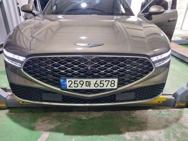 Genesis G90 2022 — inspection photo 1