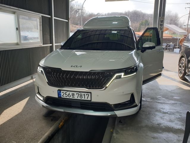 Kia Canival 2023 — inspection photo 1