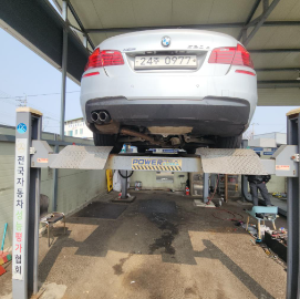 BMW 5-Series 2016 — inspection photo 2