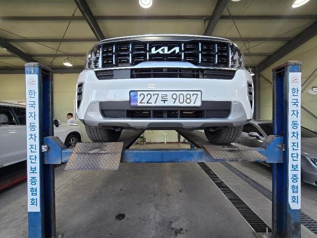 Kia Mohave 2023 — inspection photo 1