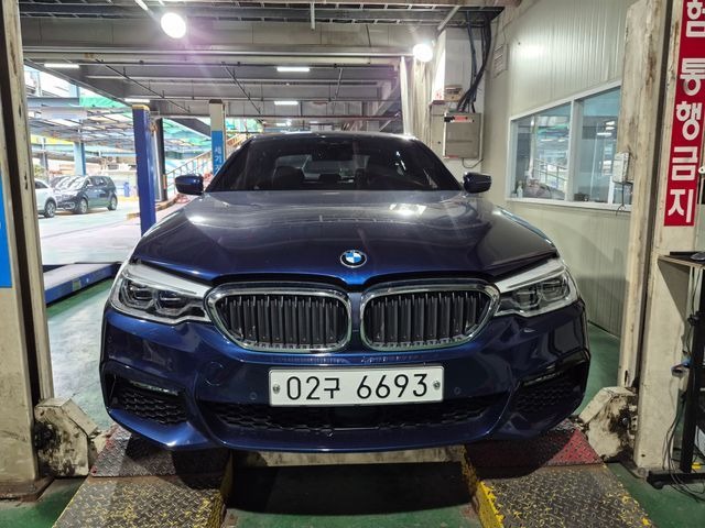 BMW 5-Series 2017 — inspection photo 1