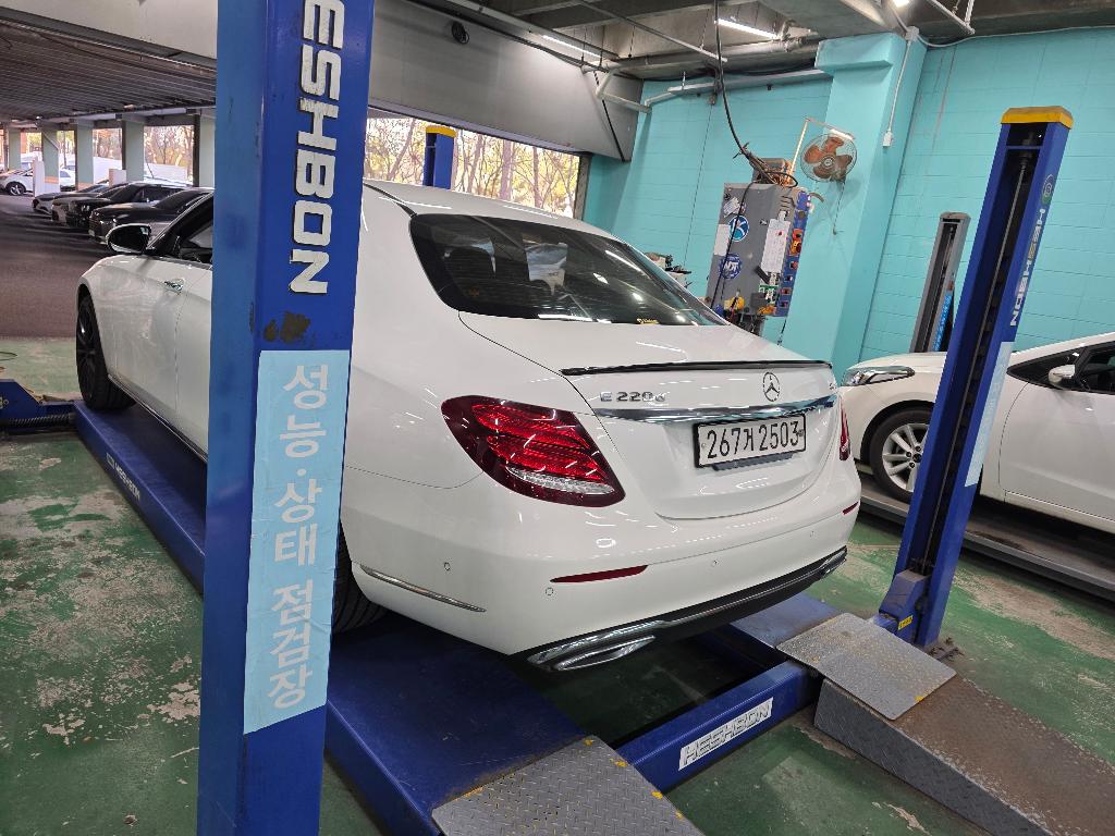 Mercedes-Benz E-Class 2020 — inspection photo 2