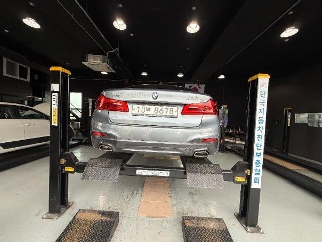 BMW 5-Series 2018 — inspection photo 2