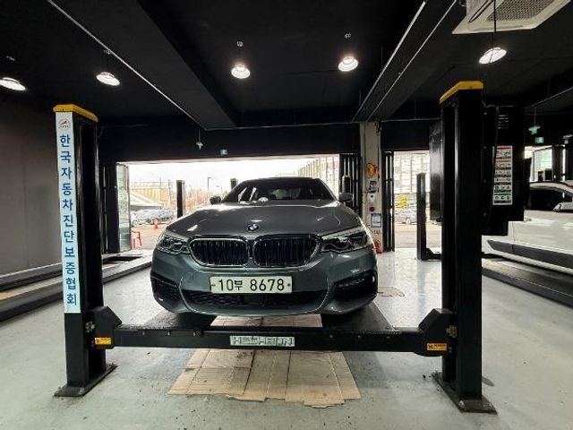 BMW 5-Series 2018 — inspection photo 1