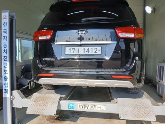 Kia Canival 2017 — inspection photo 2