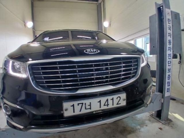Kia Canival 2017 — inspection photo 1