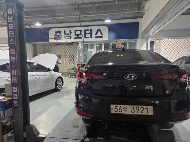 Hyundai AVANTE 2019 — inspection photo 2