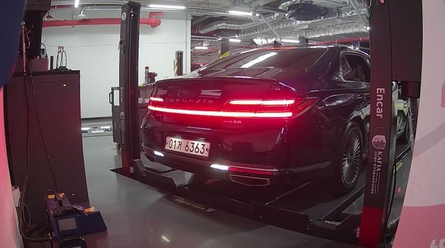 Genesis G90 2019 — inspection photo 2