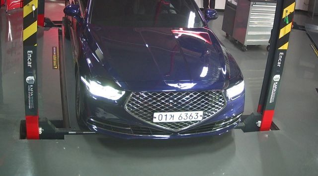Genesis G90 2019 — inspection photo 1