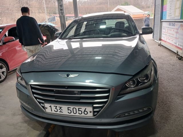 Hyundai Genesis 2015 — inspection photo 1