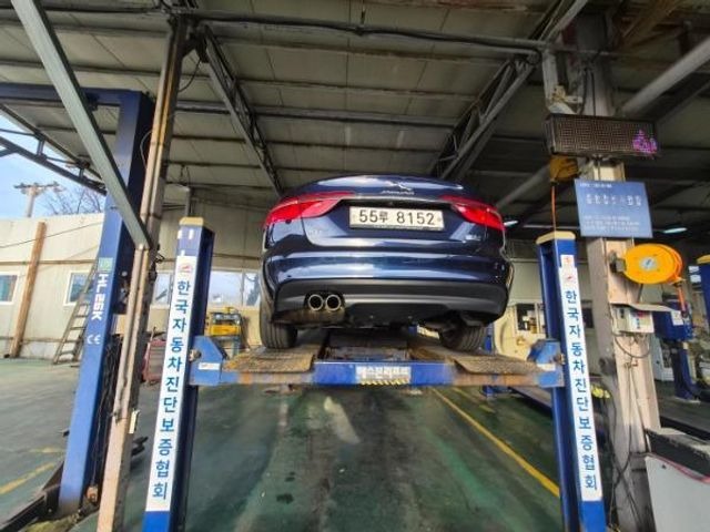 Jaguar XF 2017 — inspection photo 2