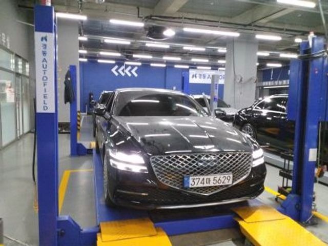 Genesis G80 2024 — inspection photo 1