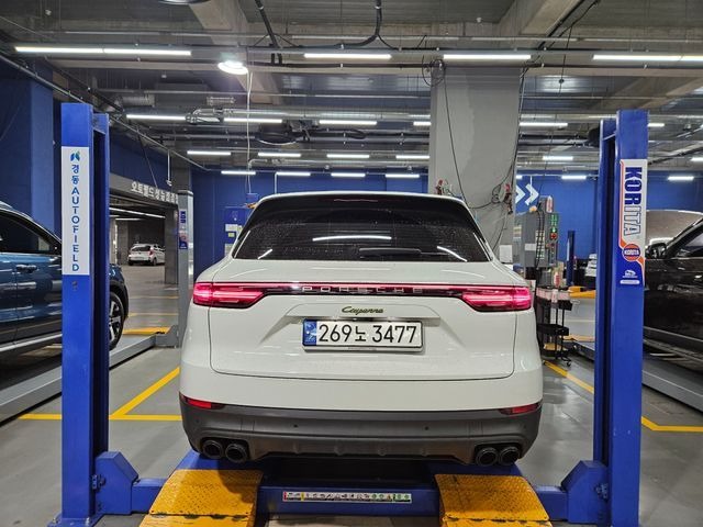 Porsche Cayenne 2023 — inspection photo 1