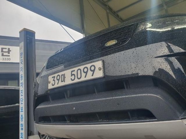 Land Rover Discovery 2018 — inspection photo 1