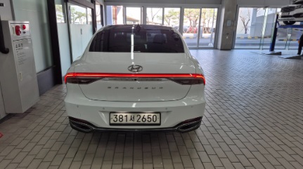 Hyundai Grandeur 2023 — inspection photo 2