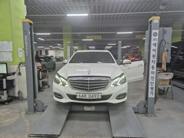 Mercedes-Benz E-Class 2016 — inspection photo 1
